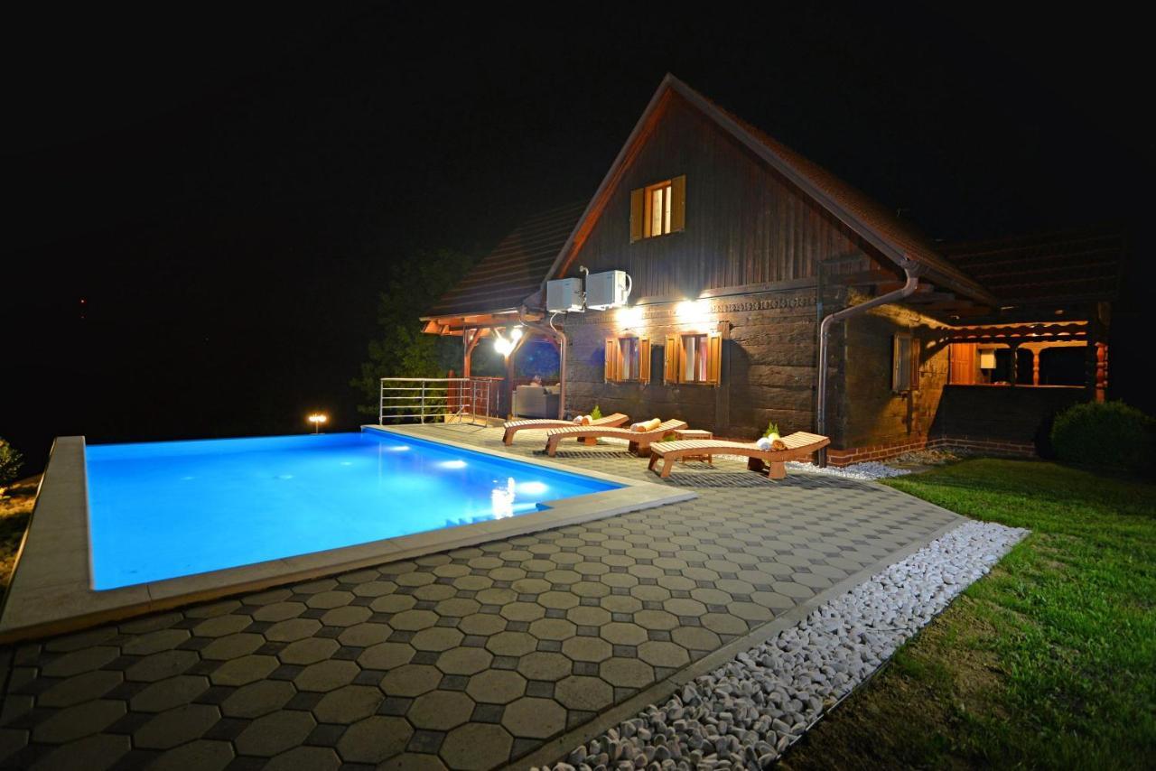 Green Silence Bedenica ภายนอก รูปภาพ