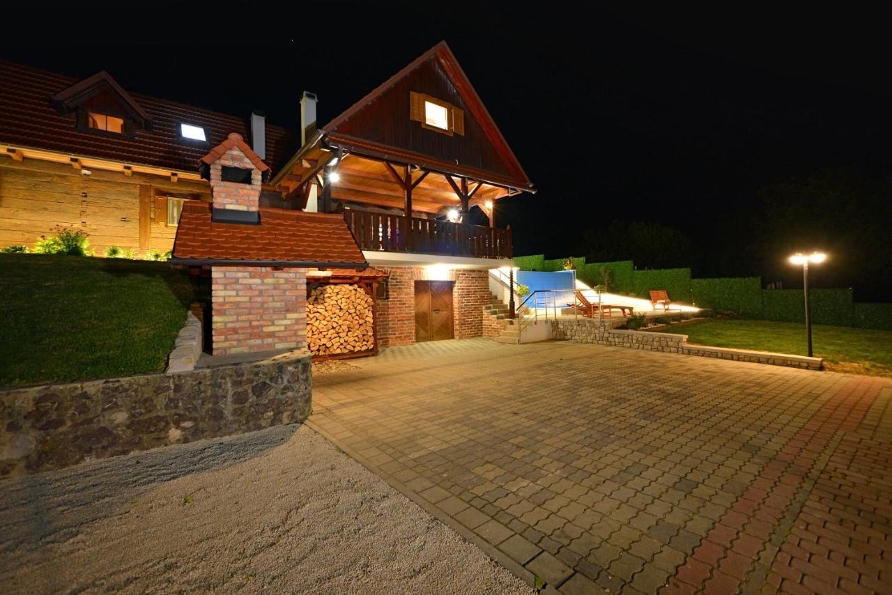 Green Silence Bedenica ภายนอก รูปภาพ